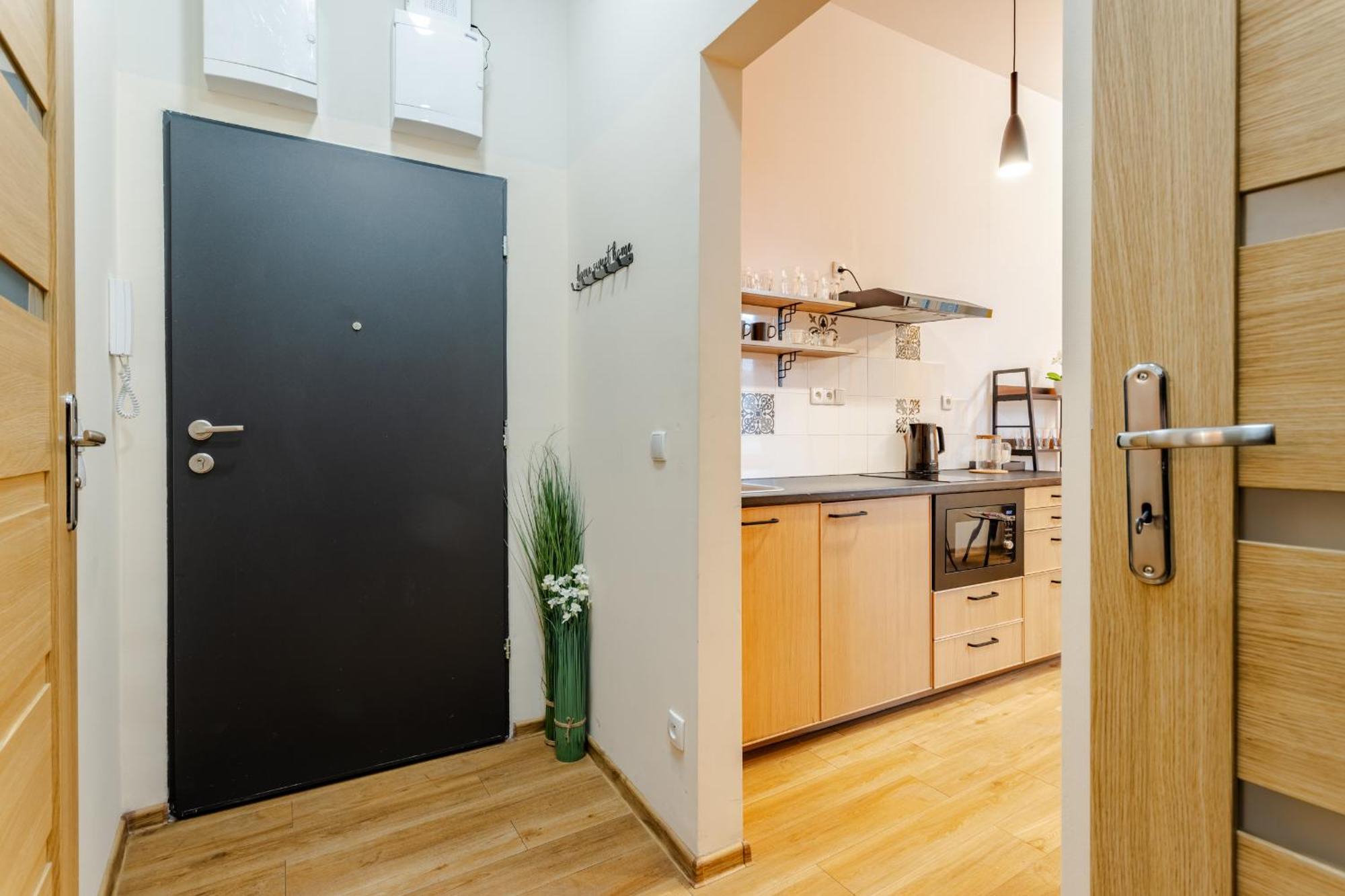 Apartament Fair Targi Dworzec Poznan Gasiorowskich Экстерьер фото